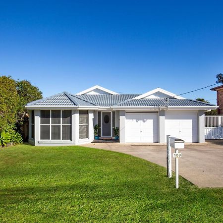 Coastaway I Pet Friendly I 3 Min Walk To Beach Villa Culburra Beach Exterior photo